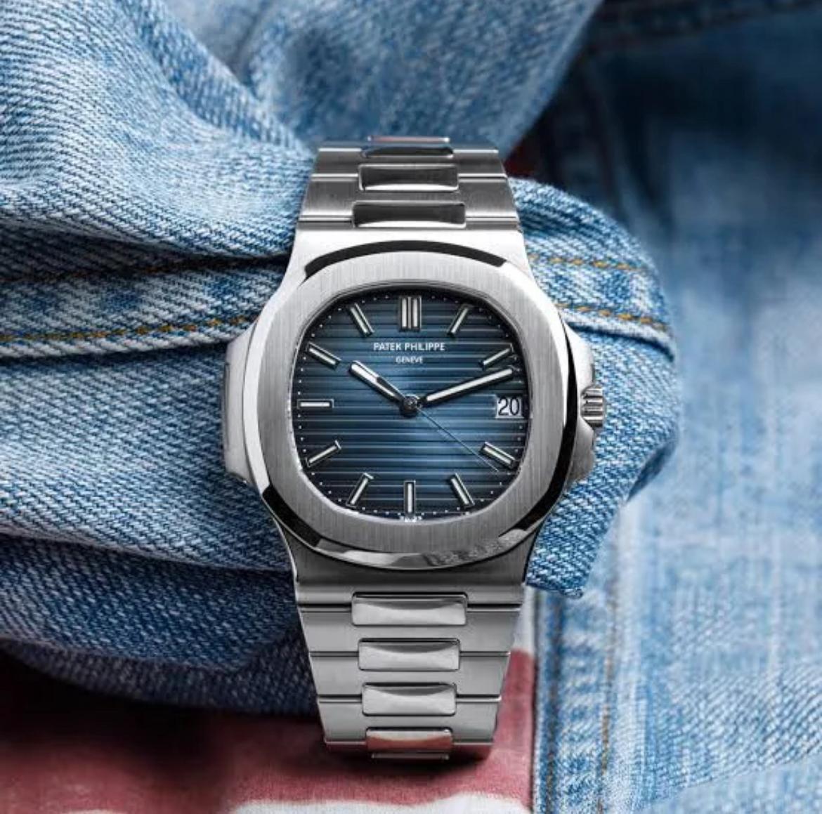 Luxury Patek Philippe Geneve Analog Watch for Men – Stainless Steel Design